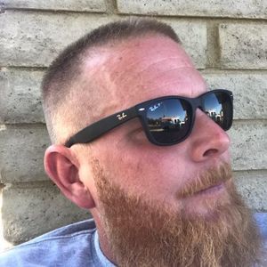 Meet your Posher, Brian